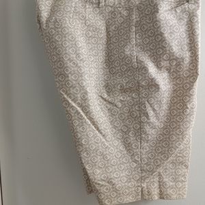 White House Black Market Shorts Sz 14